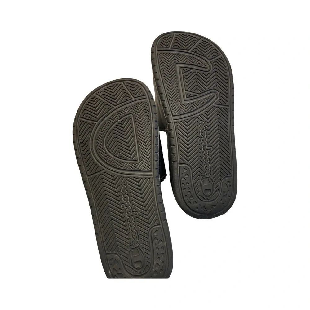 Champion Kids Black and Red Logo Slides.  Size 2Y